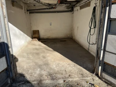 Продається гараж 19 м.кв.,вул.Хіміків 8.,(15550$)