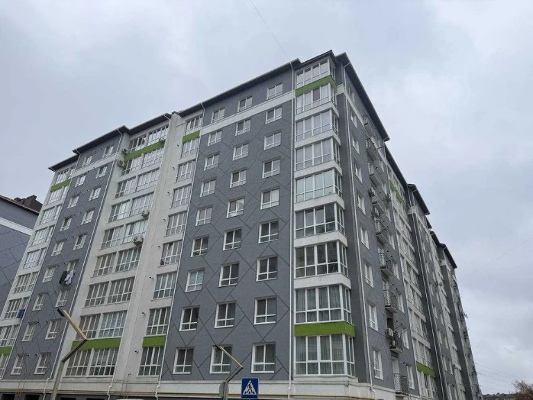 Продається гараж Довженка Левада Затишна