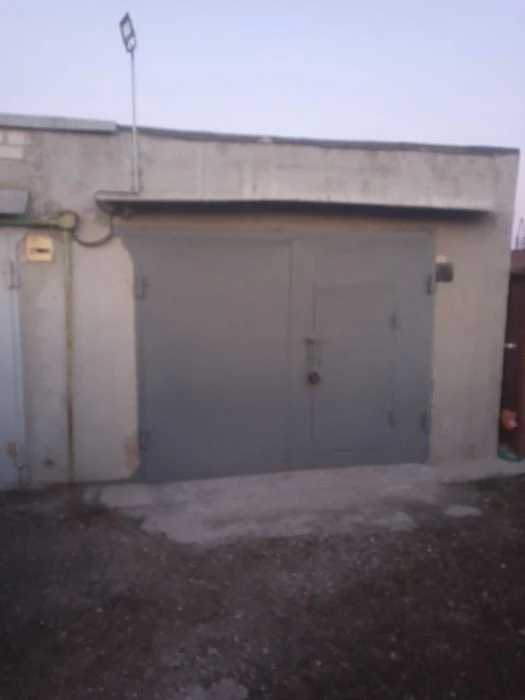 Capital garage