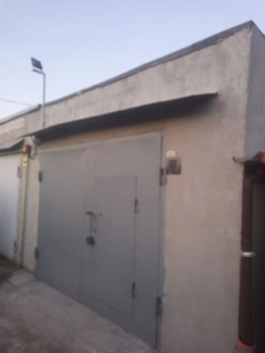 Capital garage