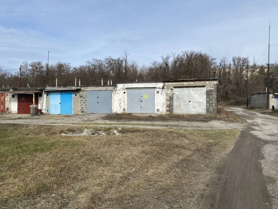 Capital garage on Cosmos for the region of hospitals. Possible volume