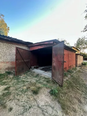 Продам Гараж Чаривная Героев 55-й бригады Уральские