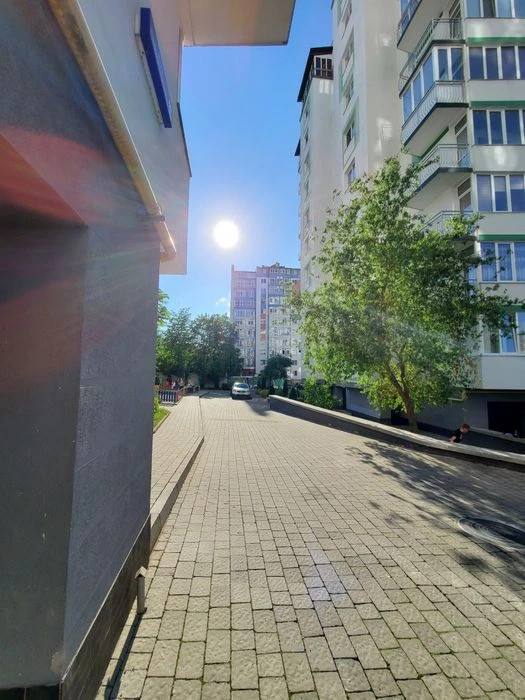 Гараж Нац.Гвардії "МЖК" Парк Шевченка