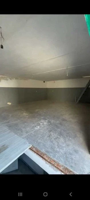 Продаж гаражу. 168 кв.м. Електрика 7 кВт. МРЕО. Без комісії.