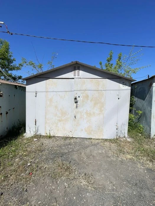 Продаю гараж в ГК Зольний-2