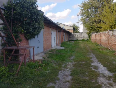 Продам Капітальний Гараж Авіамістечко
