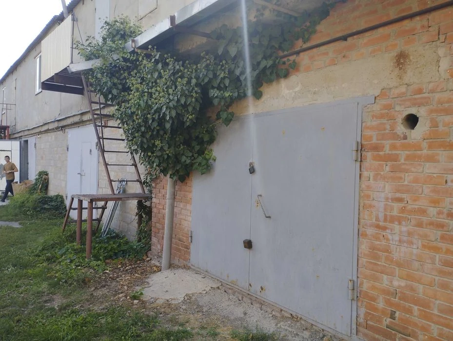Продам Капітальний Гараж Авіамістечко