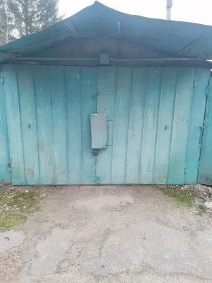 Гараж на Інститут зв'язку