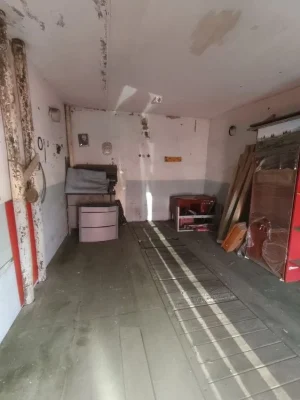 Продам капітальний цегляний гараж в  районі Авторинку!