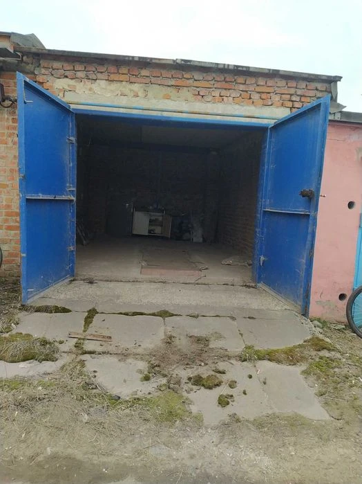 Продам гараж кооператив Восход возле автовокзала