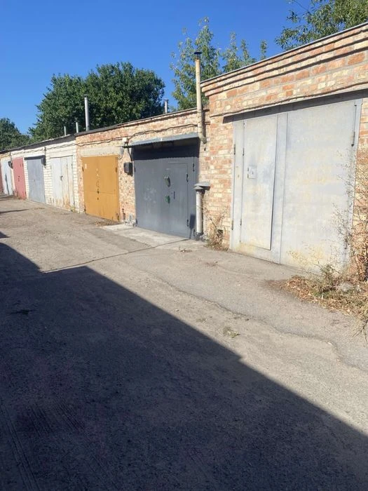Продаж добротного гаража в АК «Зірочка»