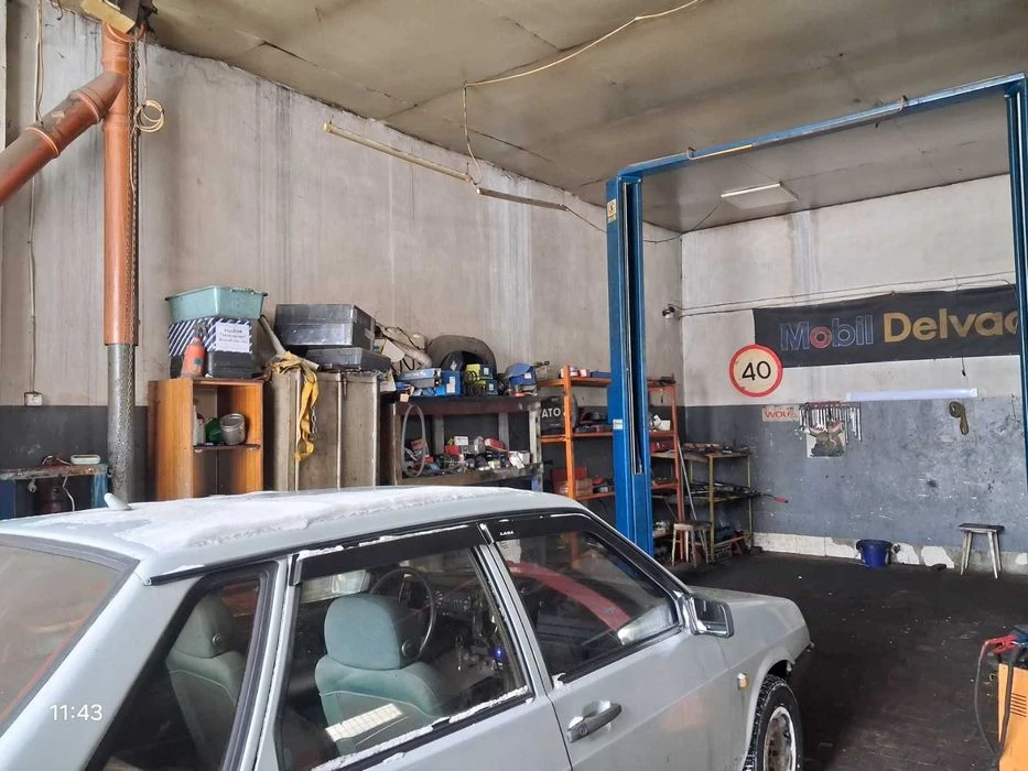 .Продаж великого гаражного боксу під СТО у автокооперативі.