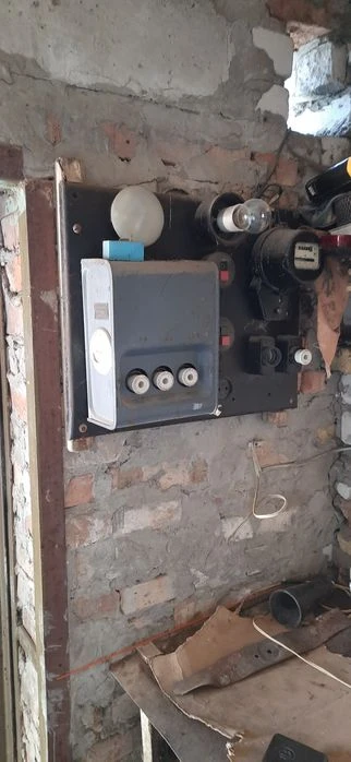 М. Черкаси . Продам кирпичний гараж кооператив "звязківець"