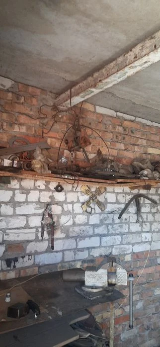 М. Черкаси . Продам кирпичний гараж кооператив "звязківець"