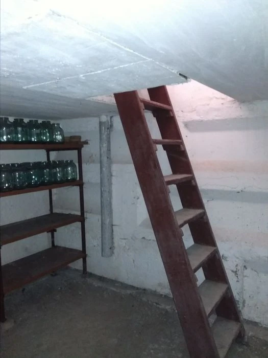 Продажа или аренда капитального гаража в Полтаве пер. Стешен