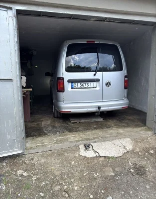 Продам гараж сади 1- героїв України(сталінграда) розворіт тр