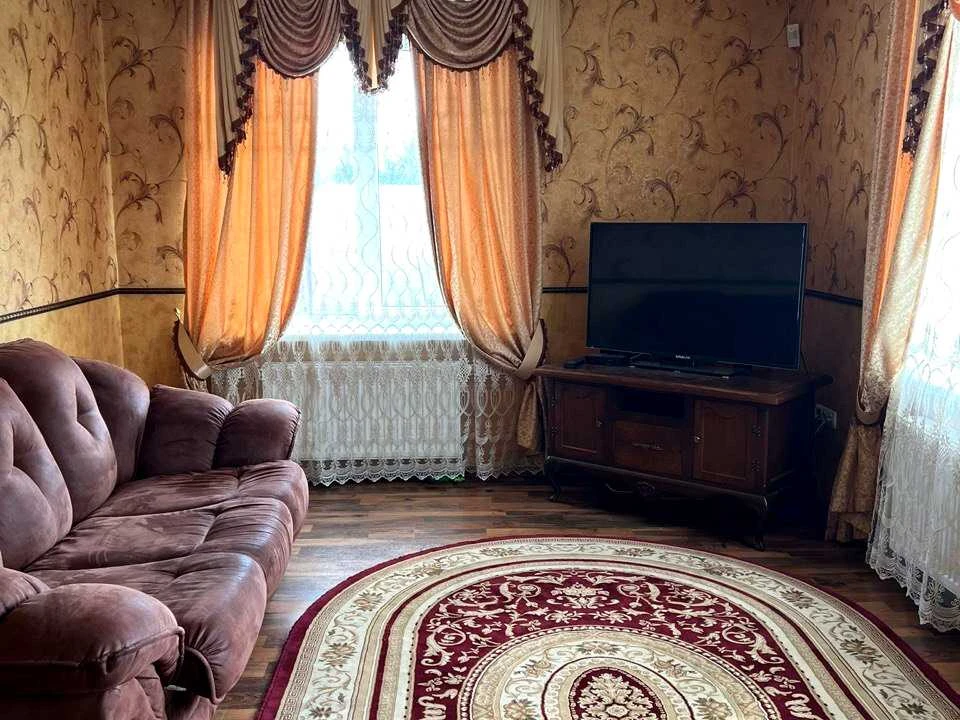 Будинок. Житомир, Вишнева