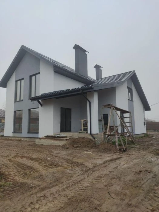 Продам просторий будинок у районі Старого міста