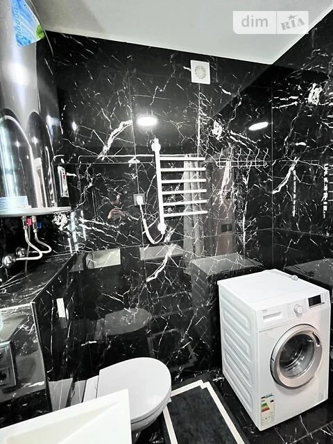 Sale of 1-room apartment 36.3 sq. m. on Mykoly Bazhana Avenue 17A •