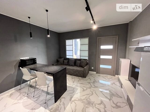 Sale of 1-room apartment 36.3 sq. m. on Mykoly Bazhana Avenue 17A •