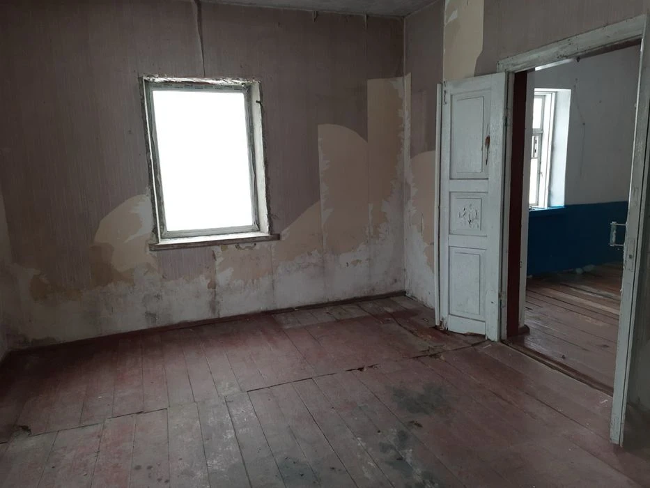 Продам будинок 55 м² на Мальованці з приватизованою ділянкою