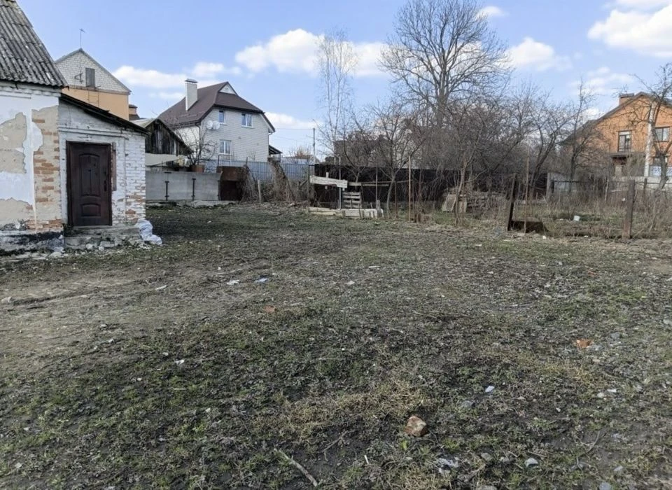Продам будинок 55 м² на Мальованці з приватизованою ділянкою