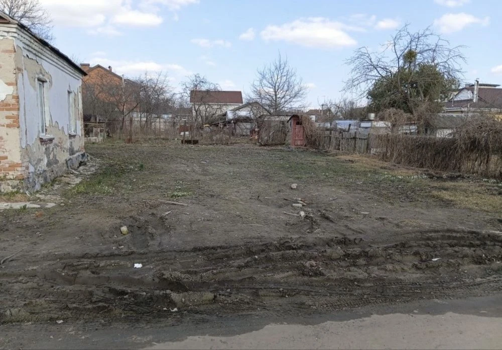 Продам будинок 55 м² на Мальованці з приватизованою ділянкою