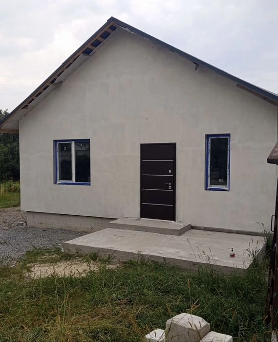 Терміновий продаж будинку ( недобудова ) в передмісті Житоми