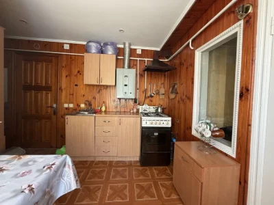 Житомир продам частину будинку
