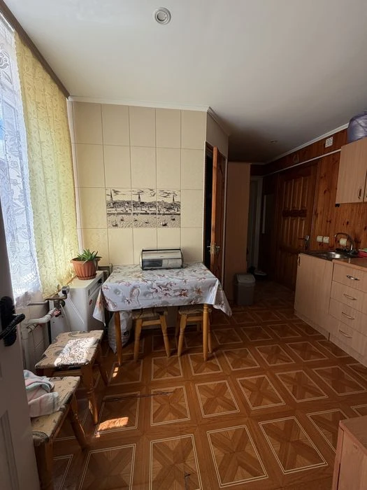Житомир продам частину будинку