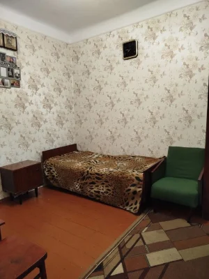 Частина будинку в статусі квартири з окремим подвір'ям та це
