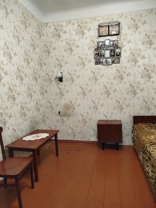 Частина будинку в статусі квартири з окремим подвір'ям та це