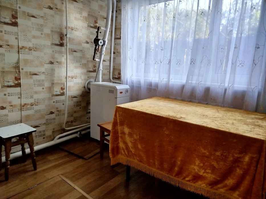 Частина будинку в статусі квартири з окремим подвір'ям та це