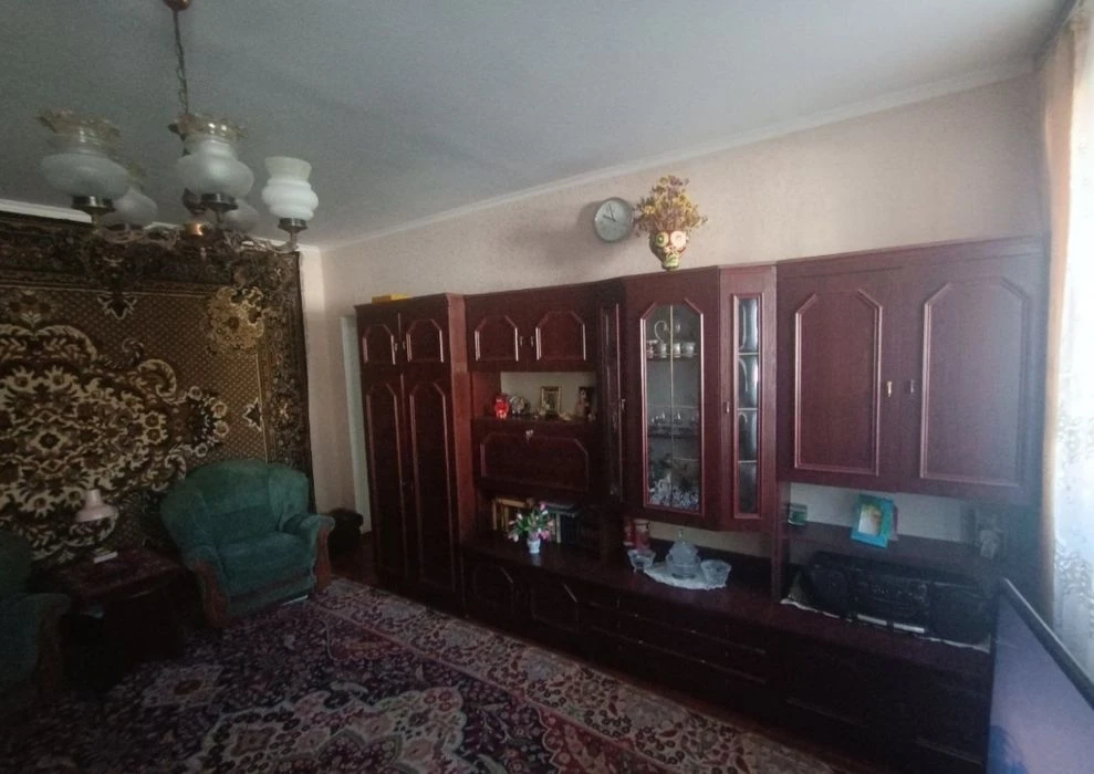 Продам частину будинку