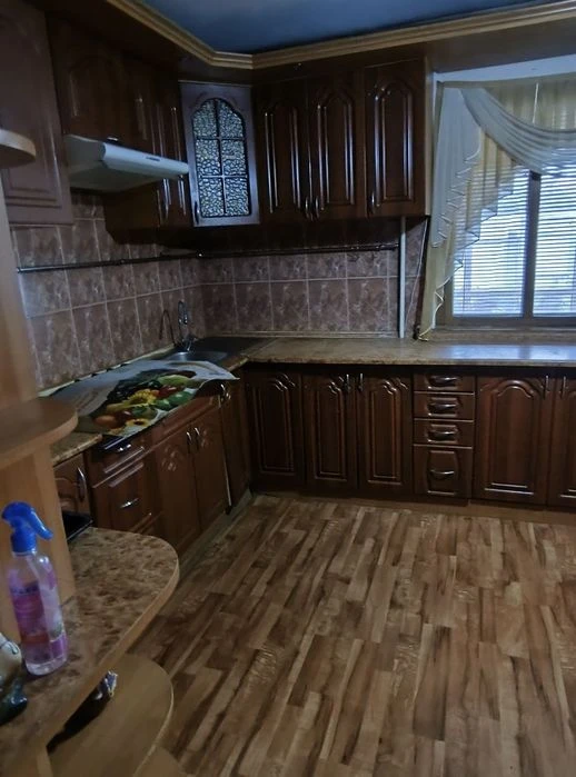 Продається окремий будинок у районі Мар'янівка
