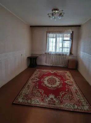 Продається окремий будинок у районі Мар'янівка