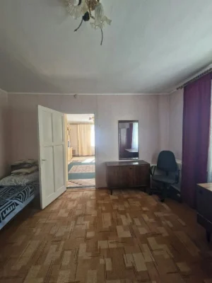 Продам окремий будинок
