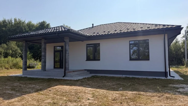 Продається будинок на Крошні