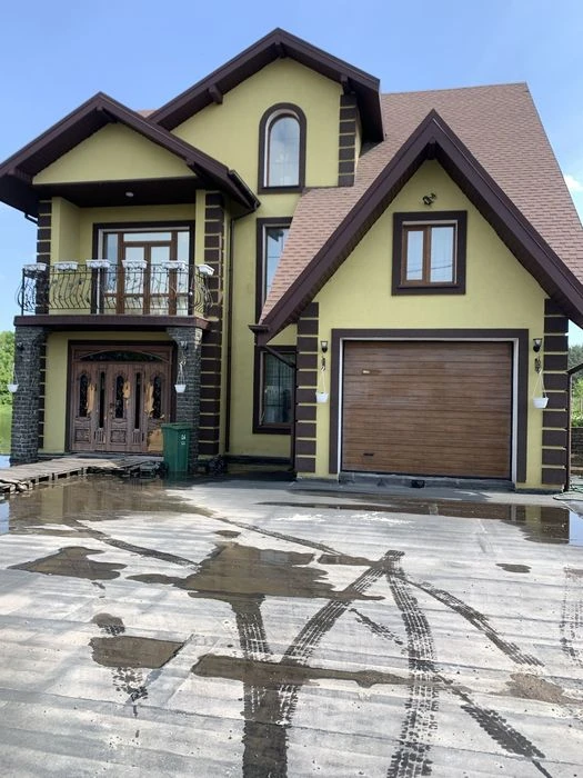 Продам власний будинок в Житомирі