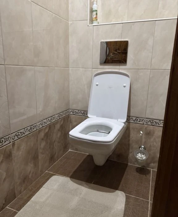 продаж будинку в ЦЕНТРІ