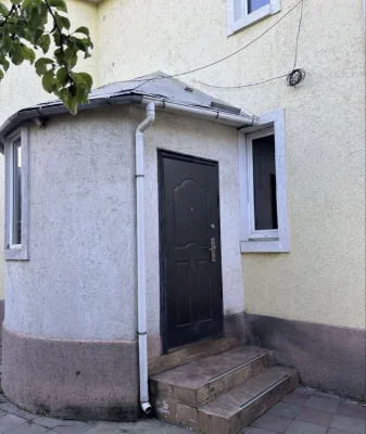 продаж будинку в ЦЕНТРІ