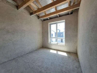 Продаж будинку у ЖК West house.