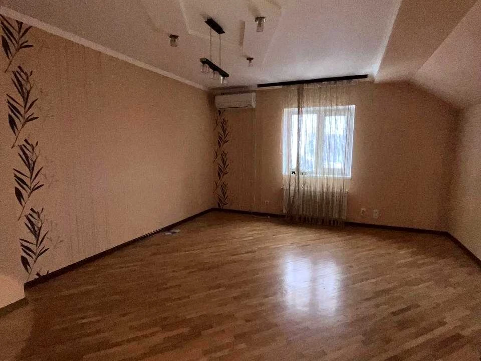 Будинок. Хмельницький, Героїв Маріуполя вул. (Гагаріна)