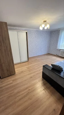 Продам 3к квартиру на низком этаже в отличном районе!