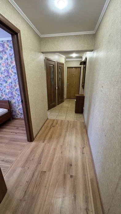 Продам 3к квартиру на низком этаже в отличном районе!
