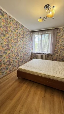 Продам 3к квартиру на низком этаже в отличном районе!