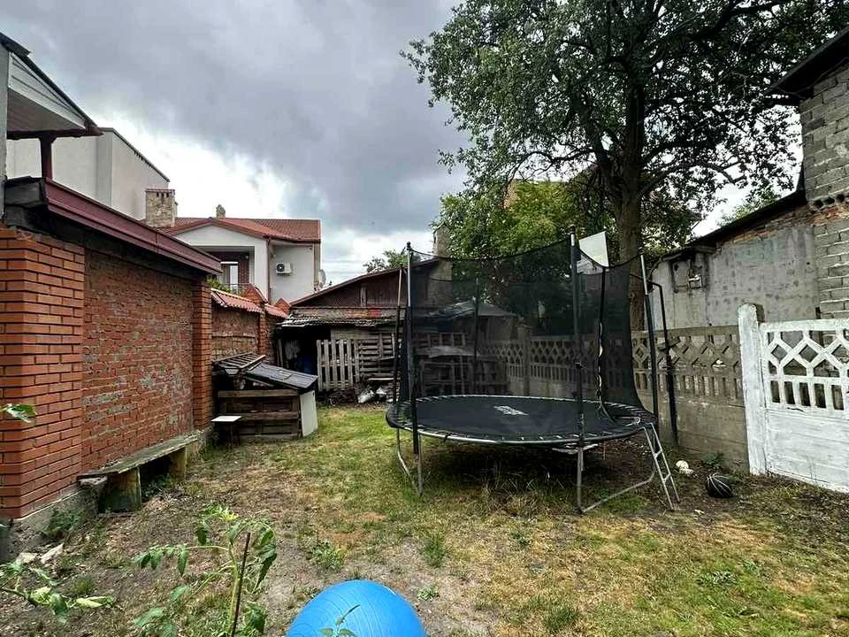 Будинок. Львів, Перехід вул.