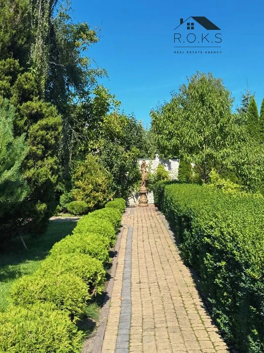 Продаж унікального маєтку у Львові