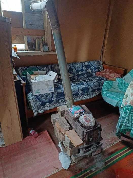 Продається двоповерхова цегляна дача в ст «Вікторія» з можли