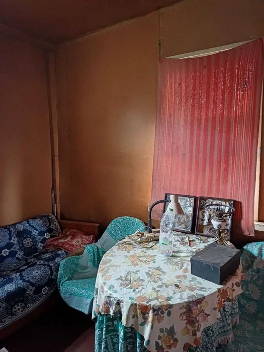 Продається двоповерхова цегляна дача в ст «Вікторія» з можли